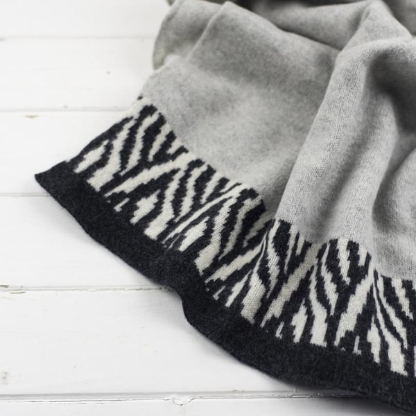 Zebra knitted wrap - zinc and monochrome
