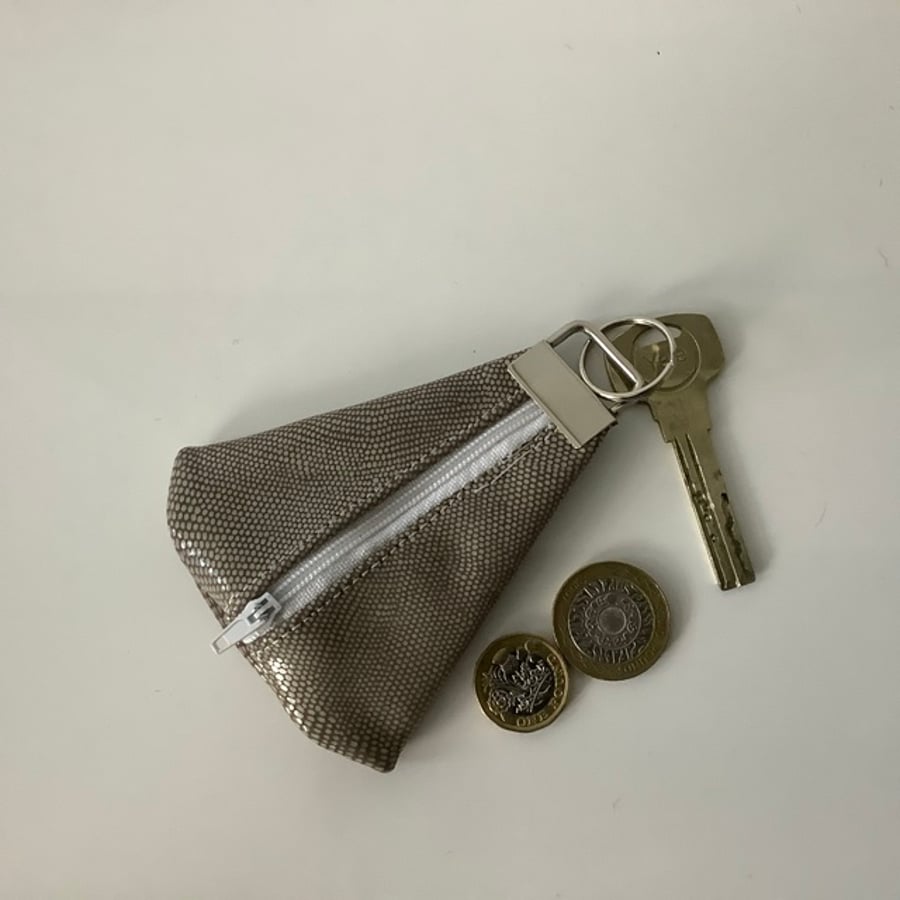 Tan  snakeskin  Earphone Case Coin purse Keyring Cable Organiser.