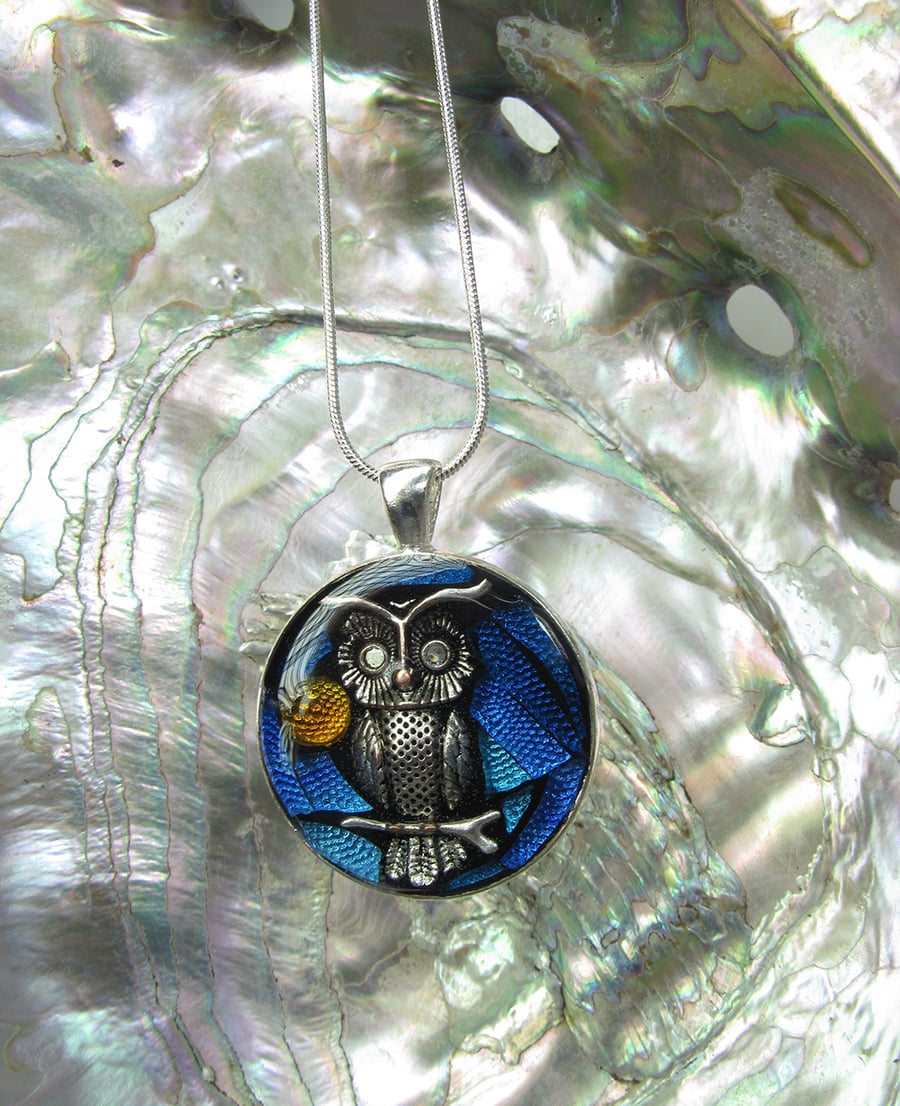 'Midnight Owl' - Stained glass Mosaic Pendant