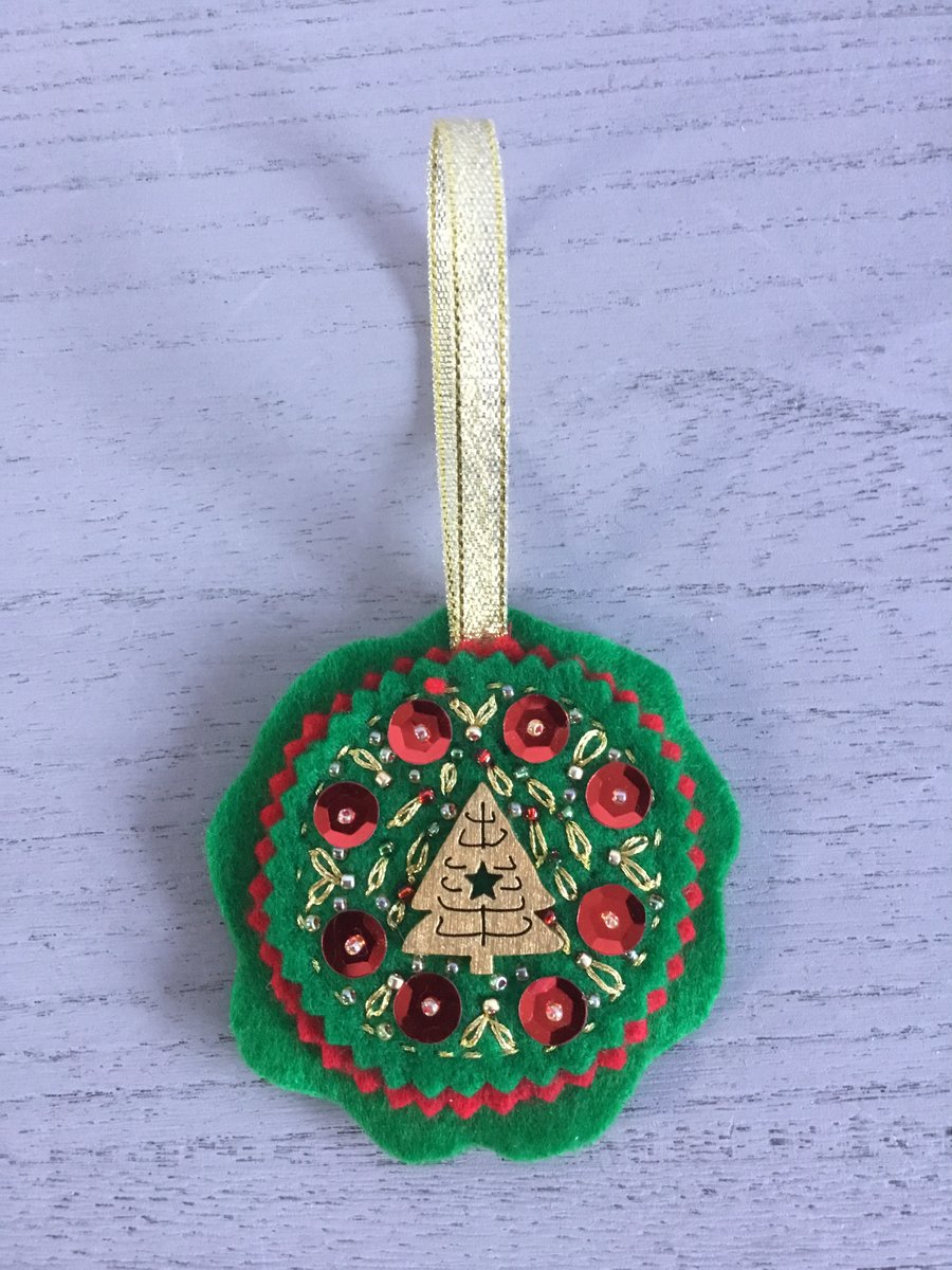 Golden Tree Hanging Decoration 