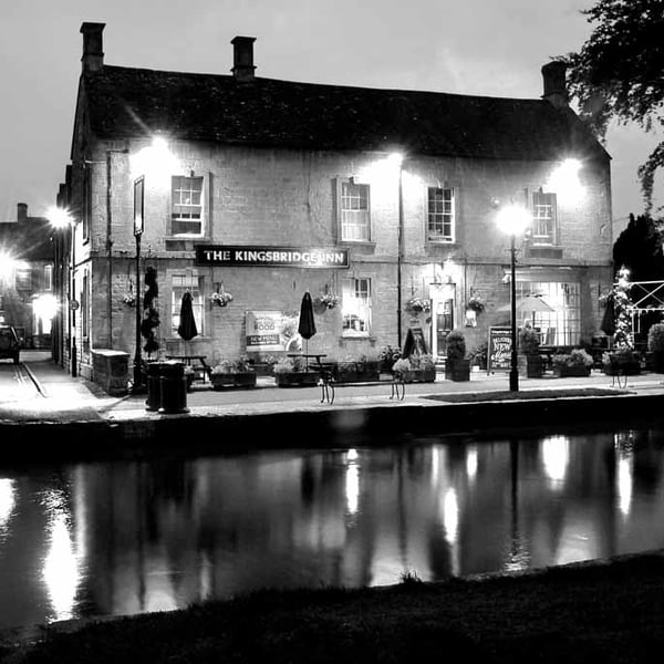 Kingsbridge Inn Bourton On The Water Cotswolds Photograph Print