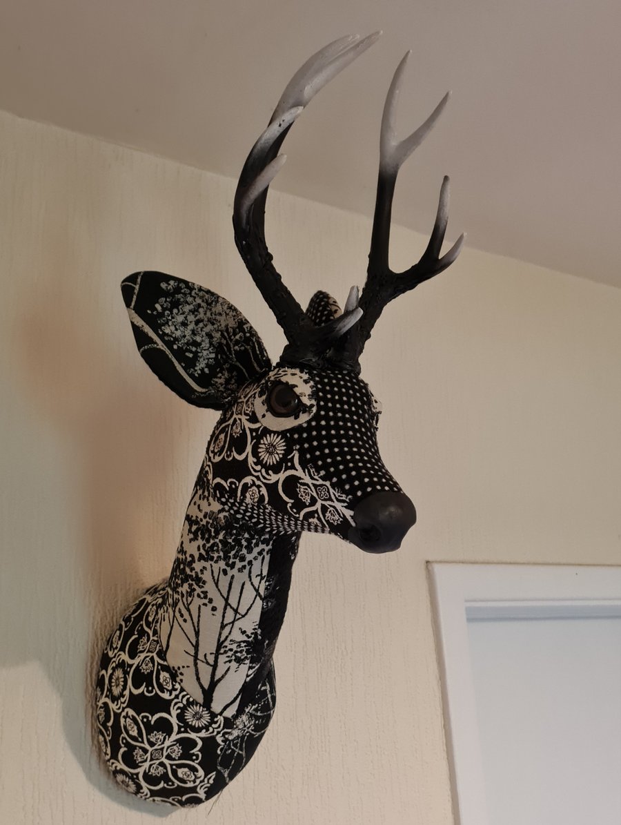 Faux deer head in black and white fabric