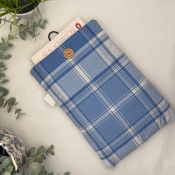 BOOK SLEEVE - MEDIUM PAPERBACK 9-9.5 X 6 INCHES APPROX
