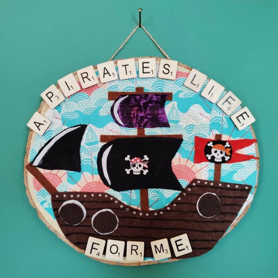 Wooden wall art Pirate's life for me