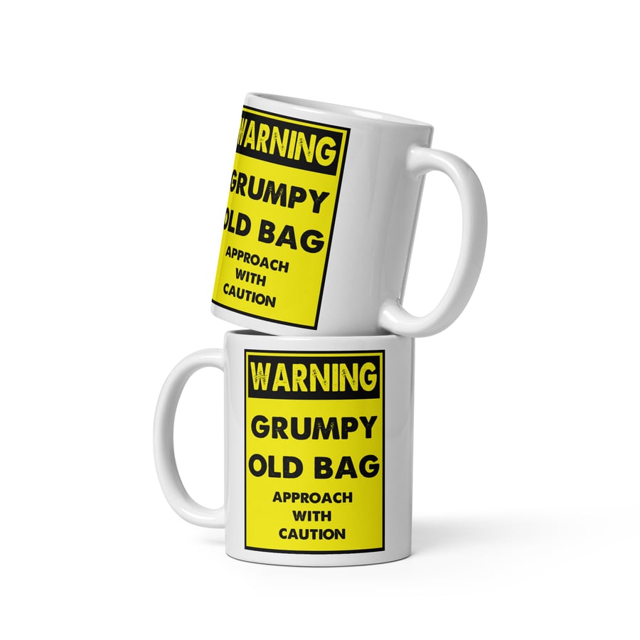 Warning Grumpy Old Bag Mug – Funny Rude Novelty Gift for Her