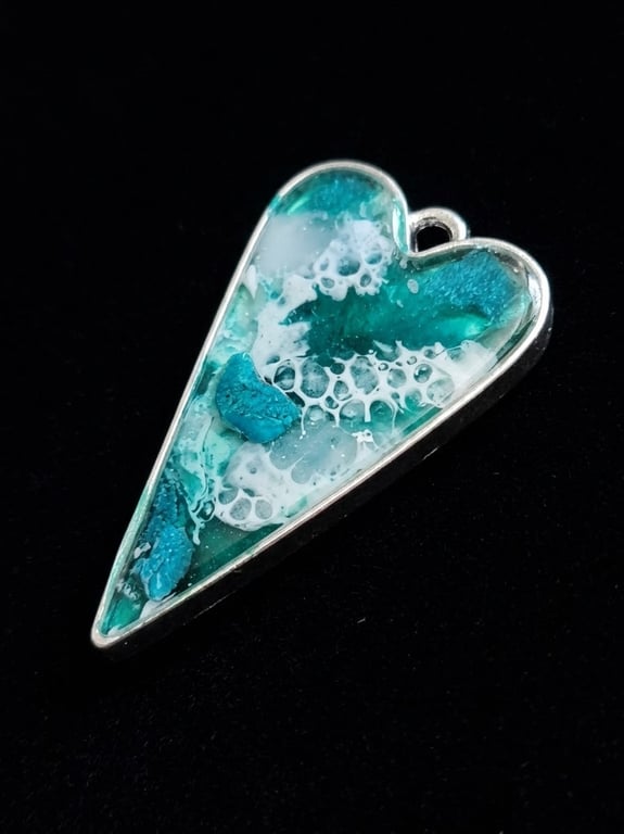 Handmade Ocean Waves Resin Heart Pendant – Ocean Teal Resin & Shell Necklace Ch