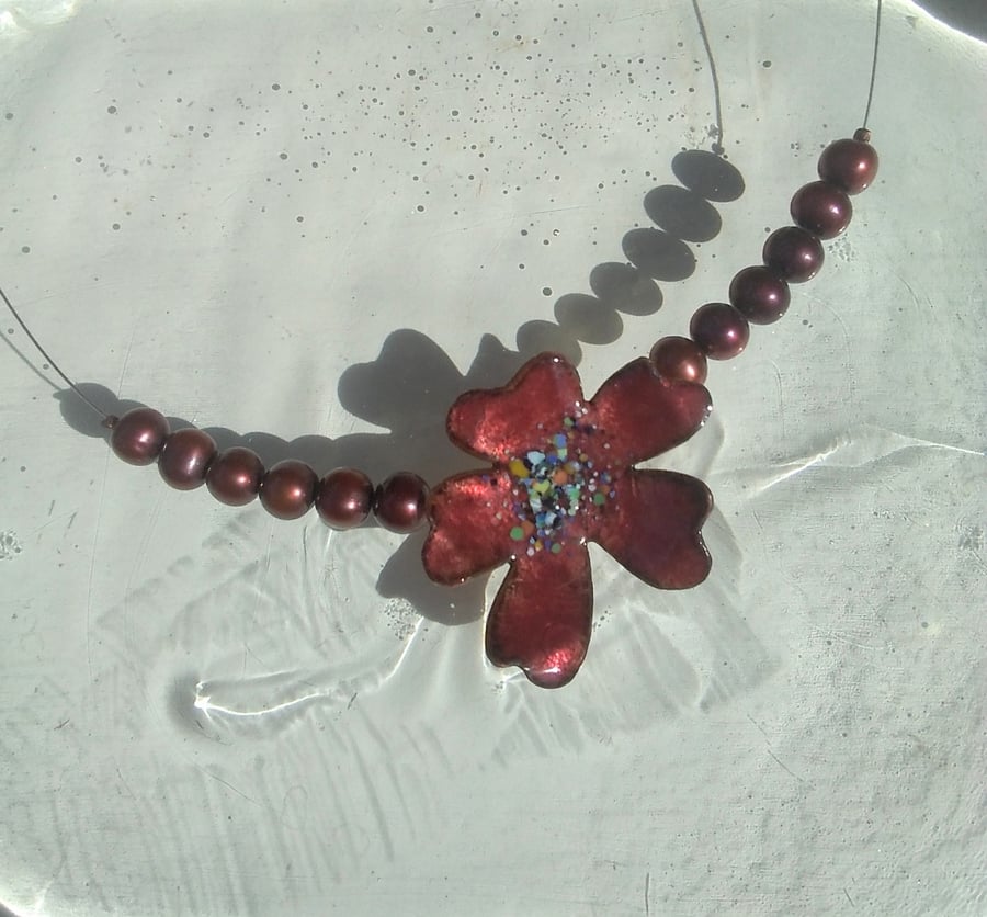 WILD ROSE WITH BURGUNDY FRESH WATER PEARLS - ENAMELLED NECKLACE