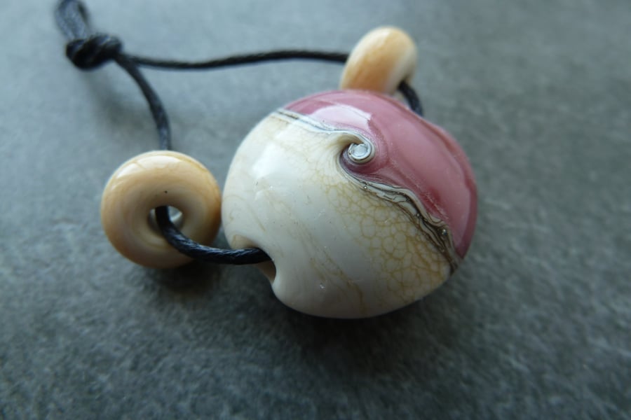 pink and ivory lampwork glass beads