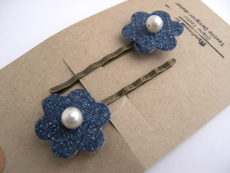 Hardened  Fabric Flower Hairclips