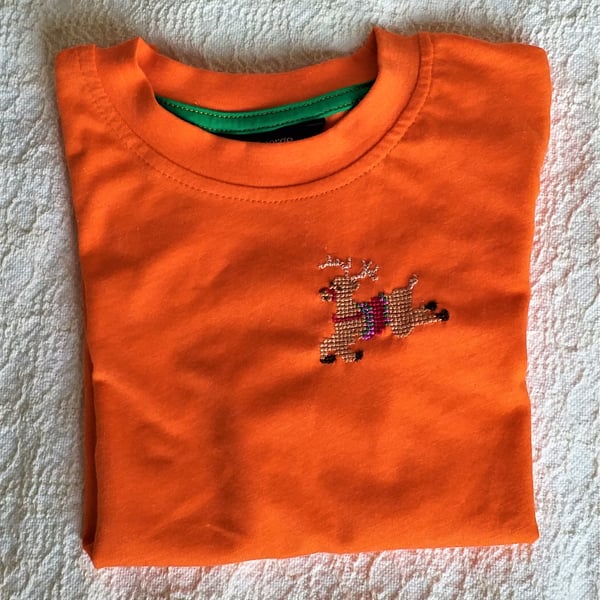 Reindeer T-shirt Age 4-5