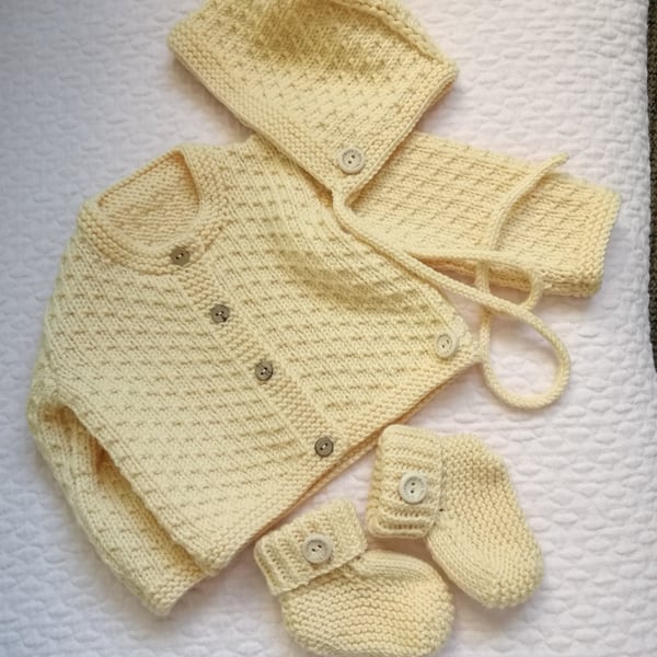 Hand knit baby set, coming home outfit, cardigan set