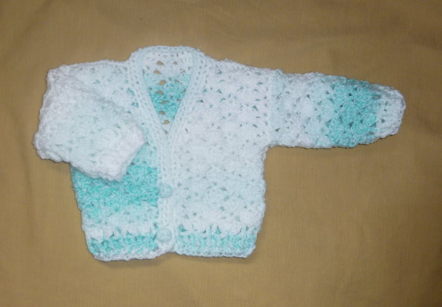 hand crochet baby cardigan ( ref F 637 Cr J1 )