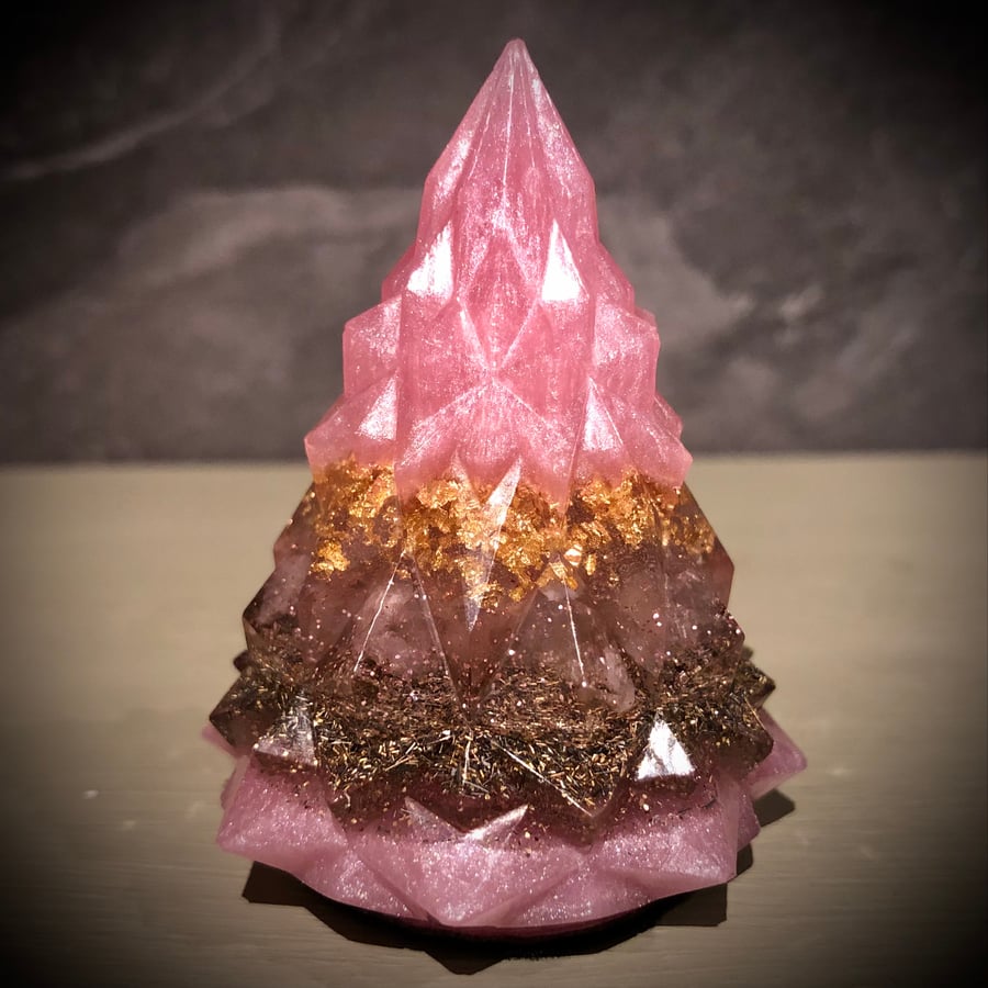 Crystal Energy Tree with Rose Quartz crystals (pink & gold)