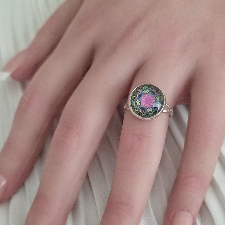 Mandala Ring Pink & Green