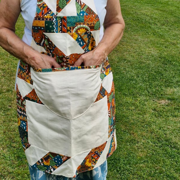 Jazzy patchwork apron with large front pocket