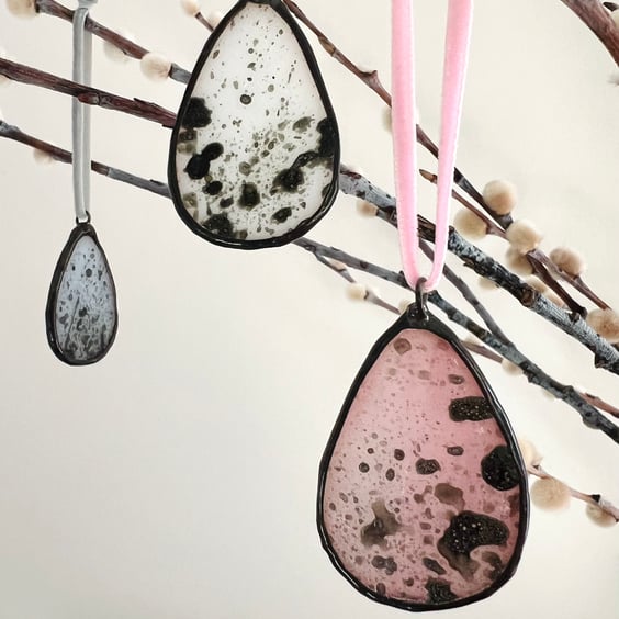 3 pastel stained glass mini eggs choice of spring decor colours for Easter