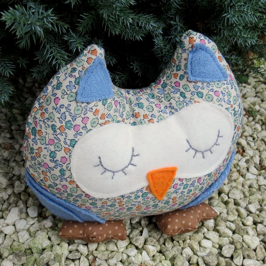 Milly, a snoozy owl doorstop.  Owl bookend.