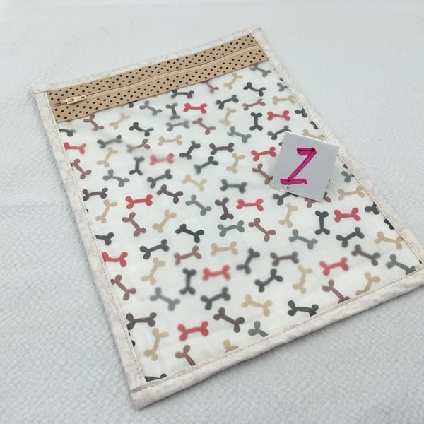 Project Pockets for Soft Crafts. See Through Front. Dogs and Cats.