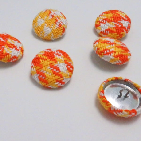 Houndstooth Covered Buttons