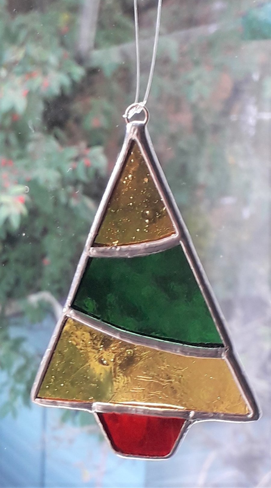 STAINED GLASS CHRISTMAS TREE