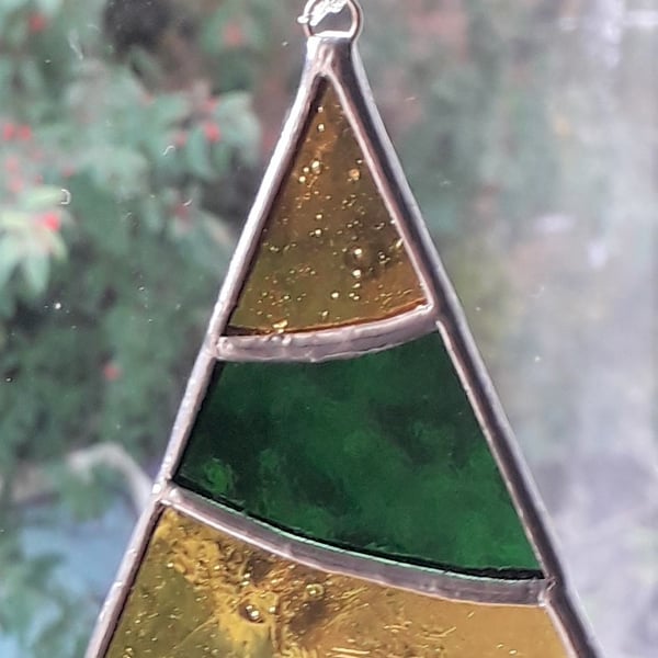 STAINED GLASS CHRISTMAS TREE