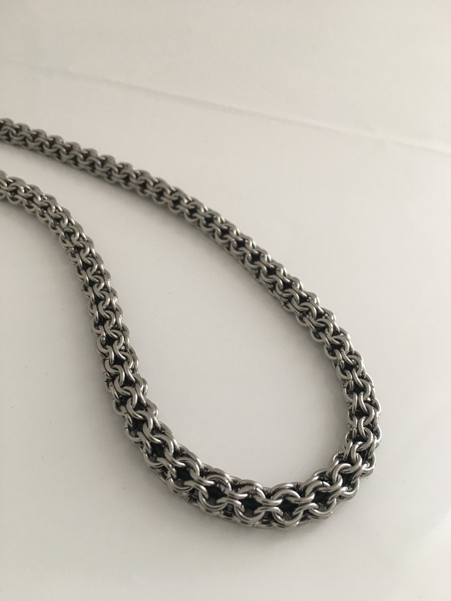 Unisex Stainless Steel Inverted Chainmail Necklace for Men and Women