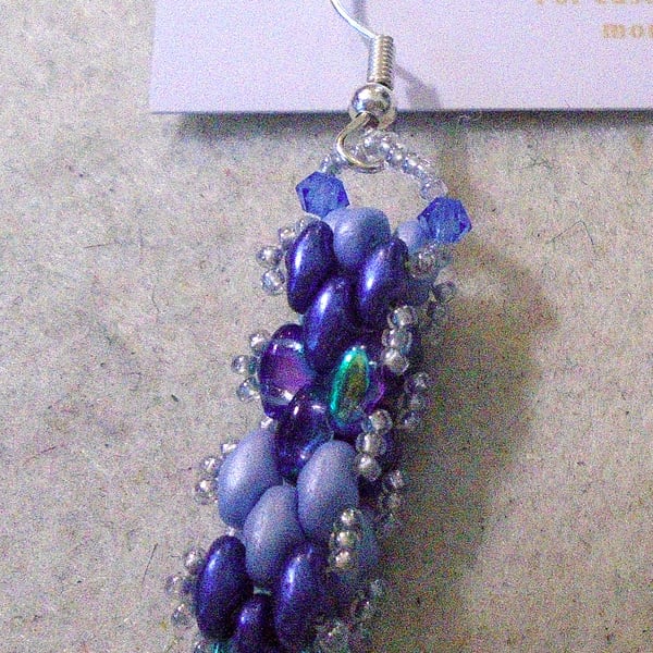 Brickwork-pattern bead earrings (customisable)