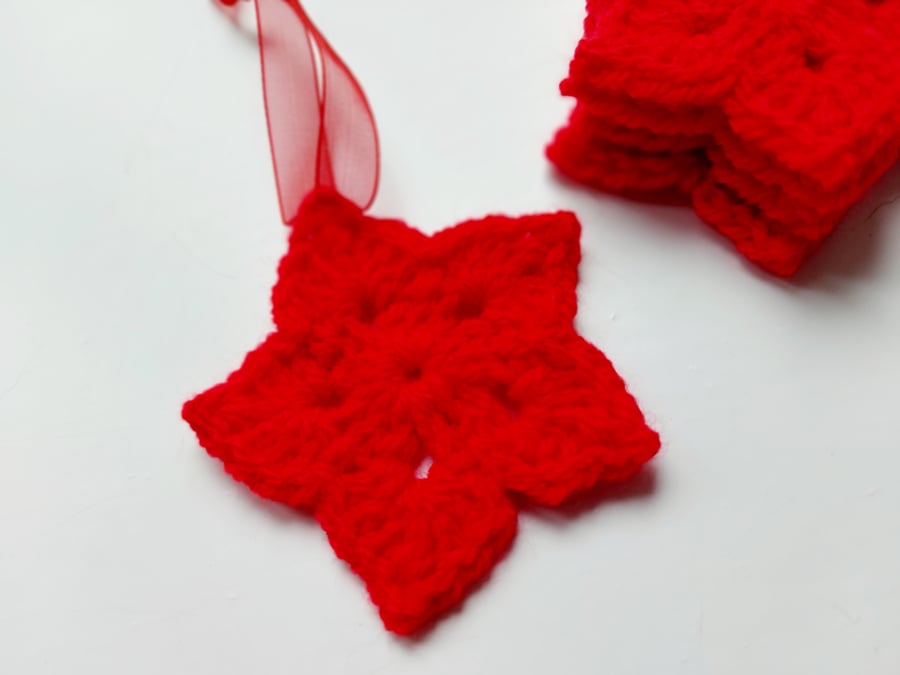 Red Crochet Stars with Organza Ribbon, Set of 5