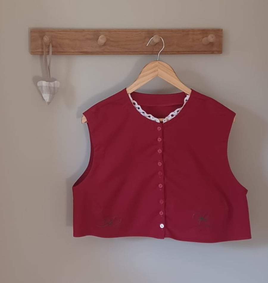 Embroidered, lace trim top