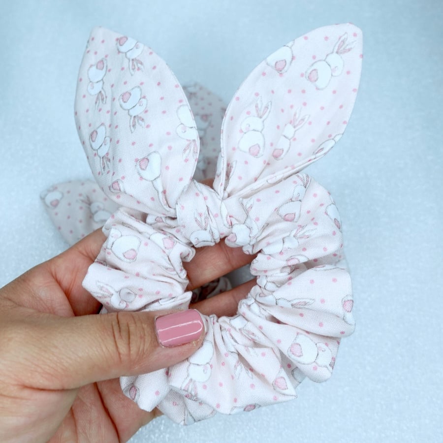 Easter Scrunchies, Pink Spring Scrunchies, Scrunchies with Bow