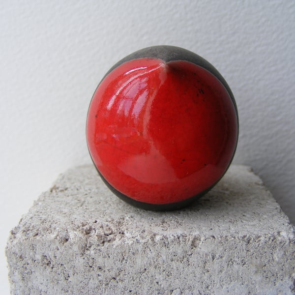 Baby raku fired robin (1)