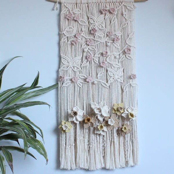 Sale Macrame wall hanging, Boho style flower wall hanging