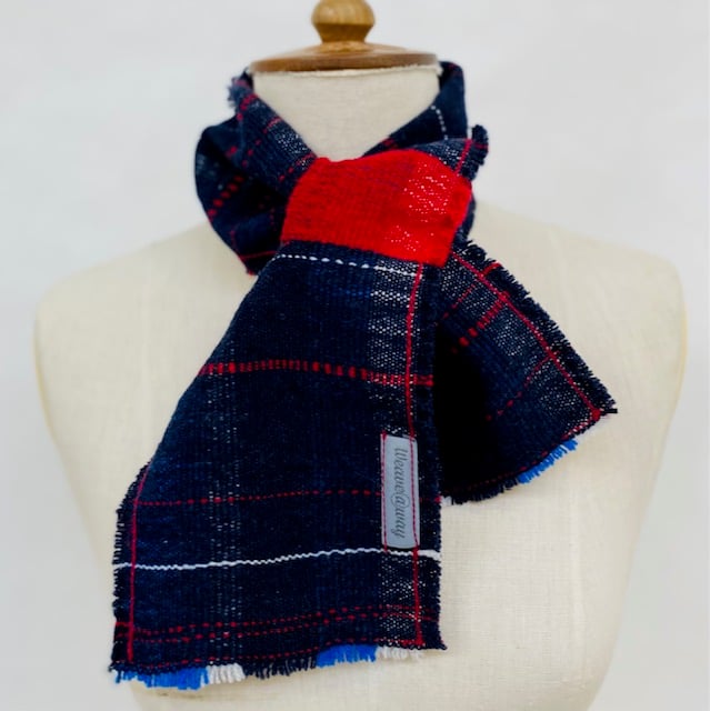  Shorty scarf , hand woven using 100% wool