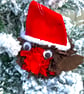 Robin bauble with hat - Image 3