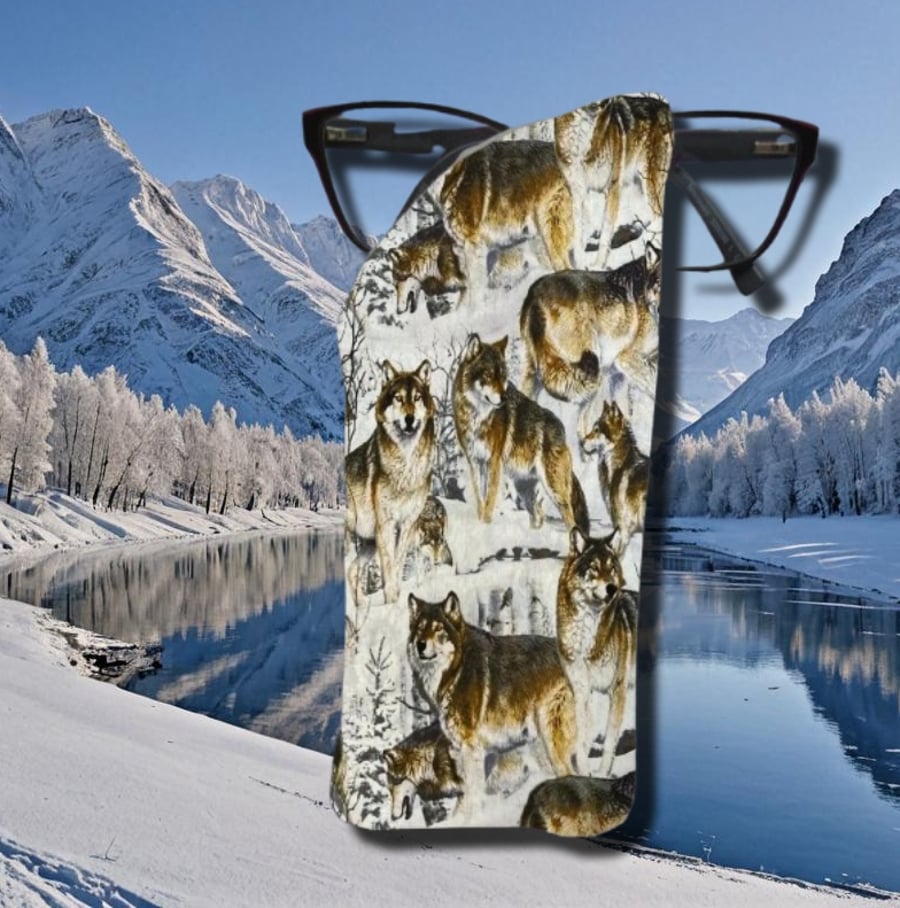 wolves Cotton Glasses Case 