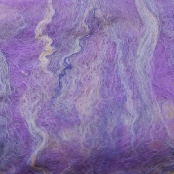 Felt fibre purple heather picture 