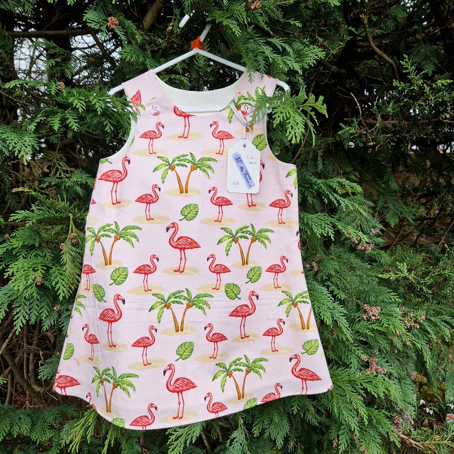 Age: 3-4yr Flamingo and Palm tree dress. 