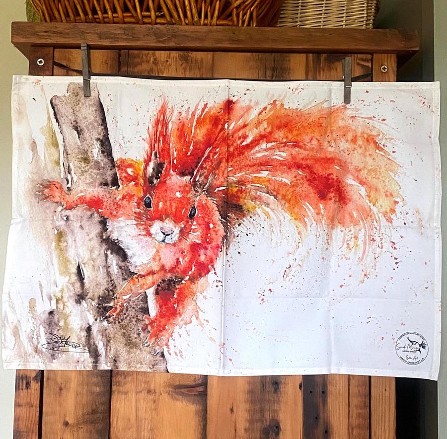 Red Squirrel Tea Towel, Wildlife Art Tea Towel, 100% Cotton, Homeware, Textiles,