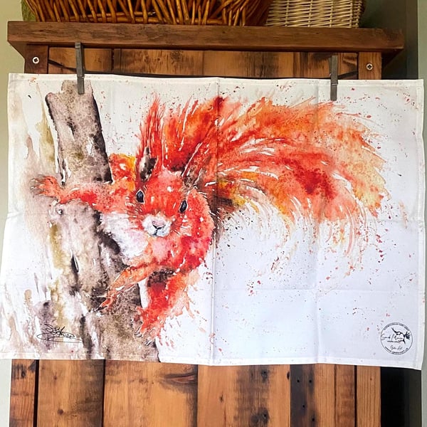 Red Squirrel Tea Towel, Wildlife Art Tea Towel, 100% Cotton, Homeware, Textiles,