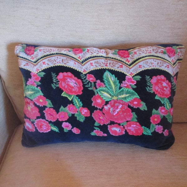 VELVET CUSHION navy and fuchsia, gorgeous Repurposed fabrics with inner