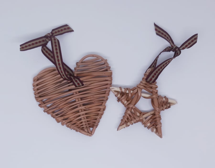 Mini willow star and heart