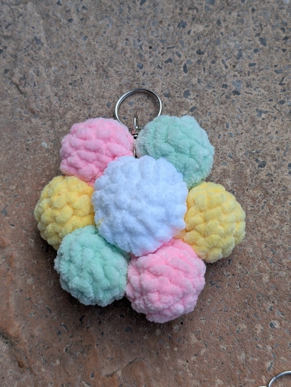  Crochet Flower Plush Keyring-Bag Tag