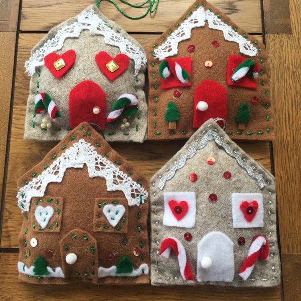 Set of 4 Gingerbread House Decorations 