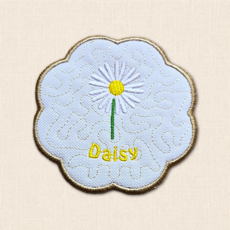 Daisy Candle Coaster - Embroidered April Birth Flower Decor