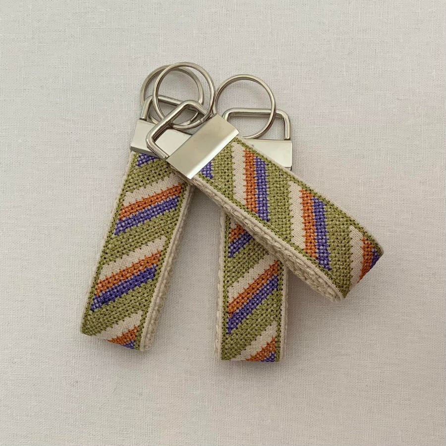 Cross stitch Keyring, Cute Key Fob, Textile Embroidered Keyring