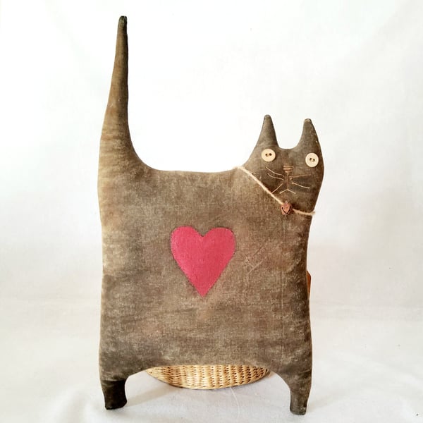 Primitive  cat with heart