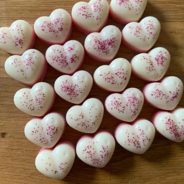 Handmade to order 6 luxury heart wax melts 