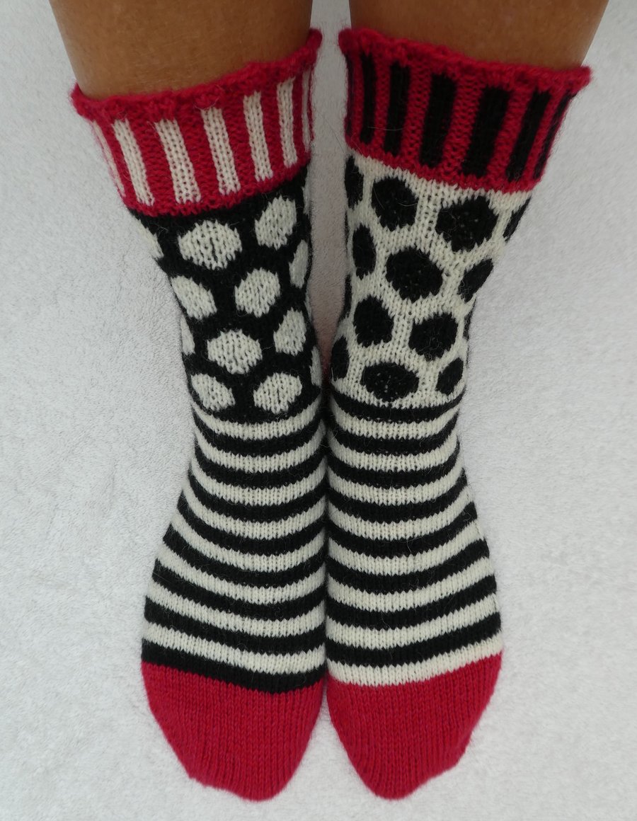 Spots and Stripes Sock Knitting Pattern PDF. Socks 4ply Knitting.  PDF Pattern.