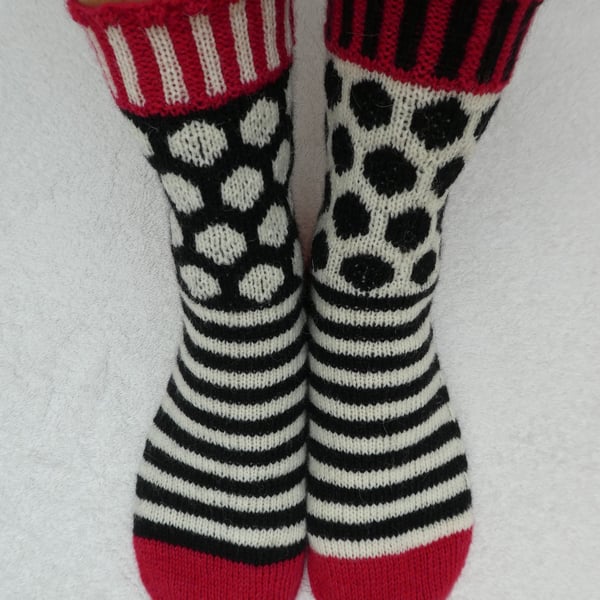 Spots and Stripes Sock Knitting Pattern PDF. Socks 4ply Knitting.  PDF Pattern.