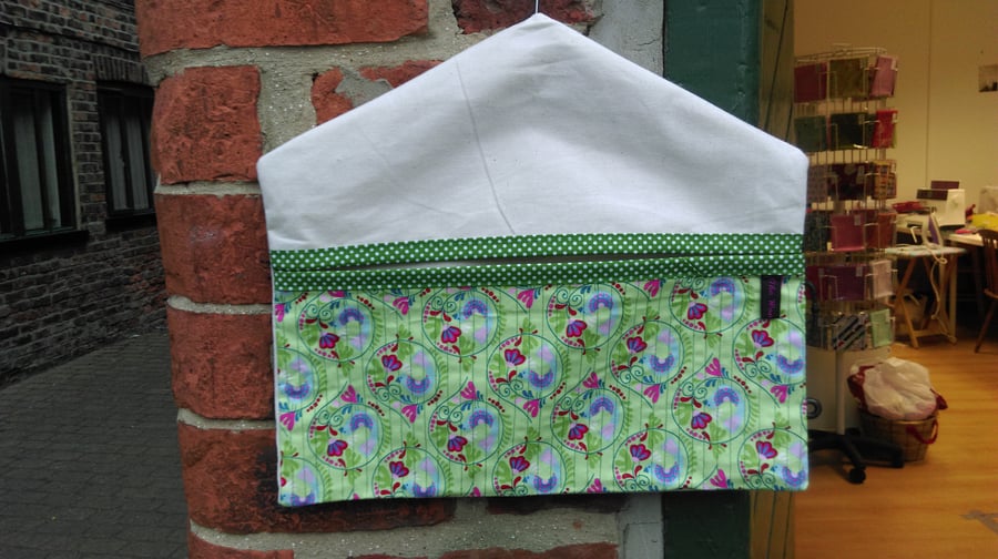 Chirpy Bird Quilted Multi Use Bag - Pegs, Car Tidy, Nappy Holder etc.